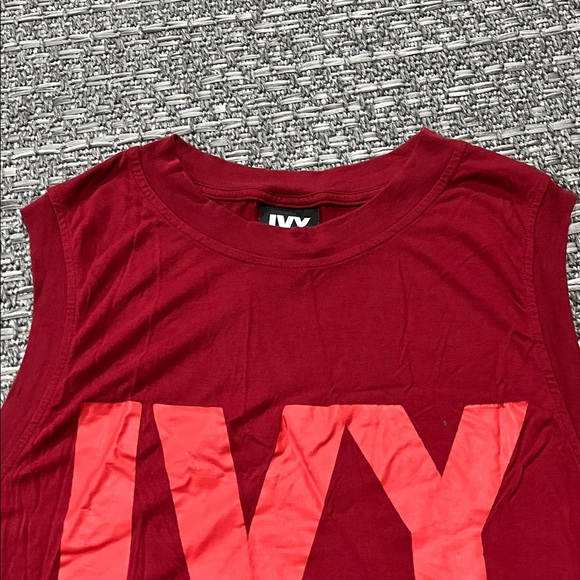 READ Ivy Park | Red Muscle Tee - Picture 4 of 10